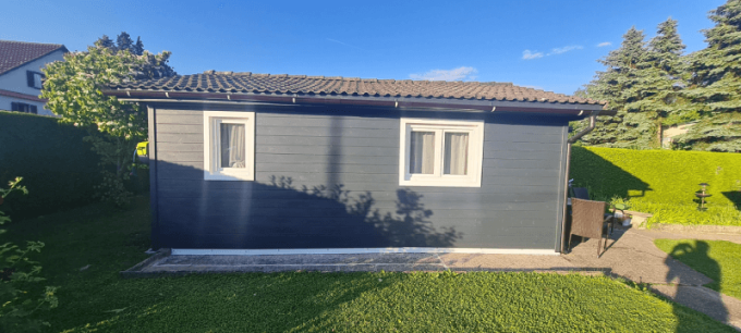 Az osztrák ügyfél a REHAU SmartLine + Classic profilú ablakokat választotta nyaralójához.